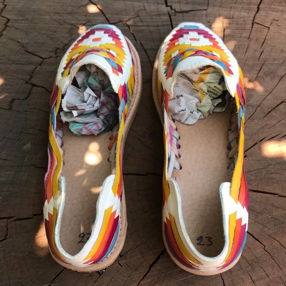 Women's Mexican Handmade Leather Huaraches - Picture 4 of 5